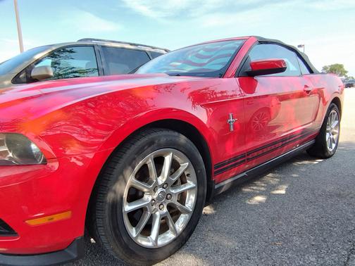 2011 Ford Mustang V6