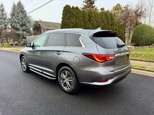 2016 INFINITI QX60 Base