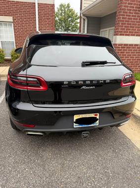 Black 2017 Porsche Macan Macan