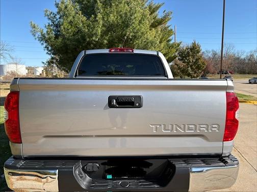2021 Toyota Tundra SR5
