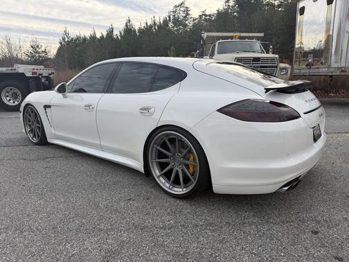 2012 Porsche Panamera Panamera Turbo