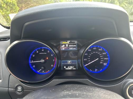 Green 2016 Subaru Outback 3.6R Limited