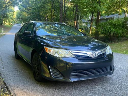 Black 2012 Toyota Camry LE