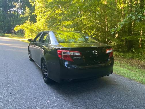 Black 2012 Toyota Camry LE