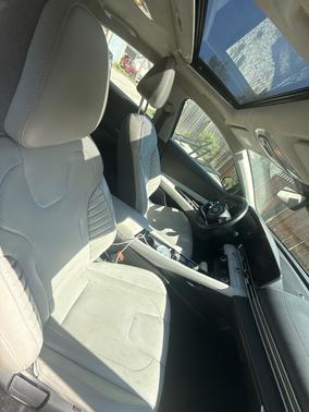 Beige 2021 Hyundai ELANTRA Limited