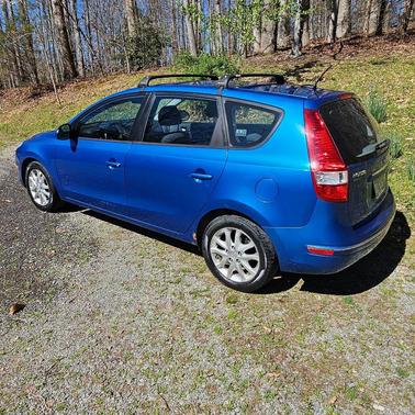 2009 Hyundai Elantra Touring Base