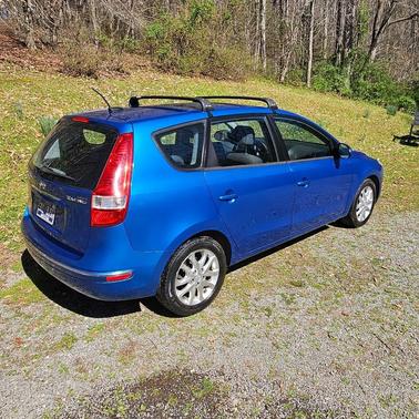 2009 Hyundai Elantra Touring Base