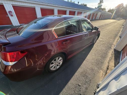 2011 Subaru Legacy 2.5 i Premium