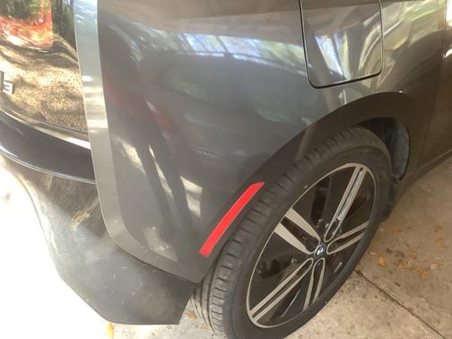 2017 BMW i3 94 Ah w/Range Extender