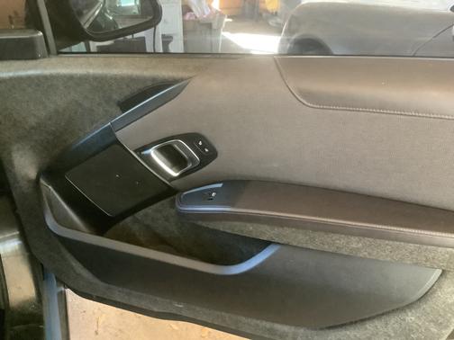 2017 BMW i3 94 Ah w/Range Extender