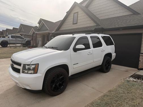 White 2012 Chevrolet Tahoe LS
