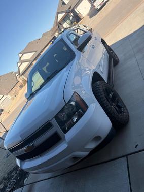 White 2012 Chevrolet Tahoe LS