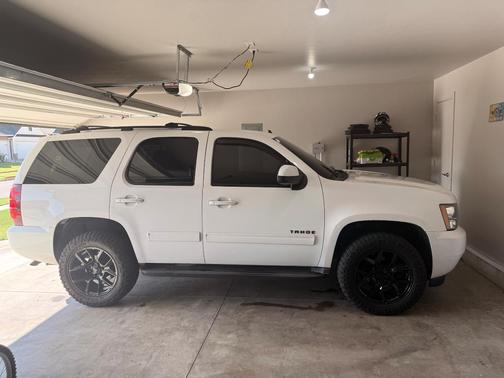 White 2012 Chevrolet Tahoe LS