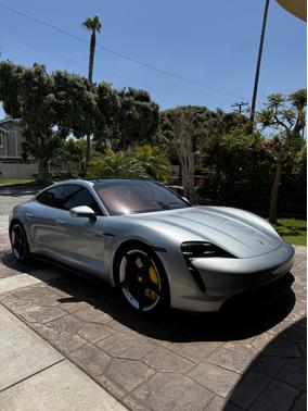 2021 Porsche Taycan Taycan Turbo S