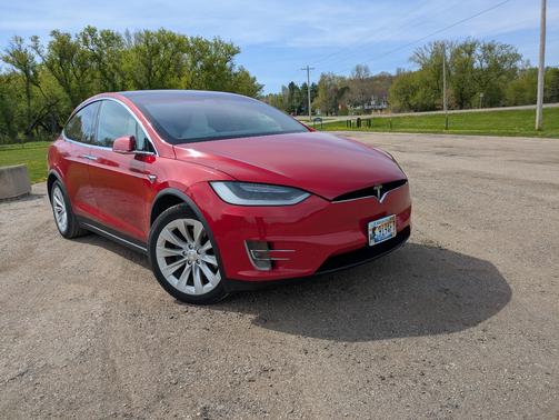 Red 2018 Tesla Model X 100D