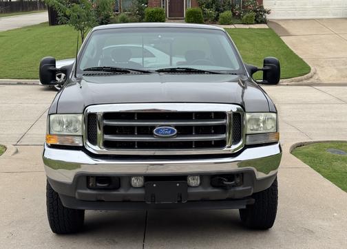 Gray 2002 Ford F-250 XL SuperCab Super Duty