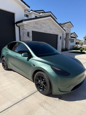 Gray 2023 Tesla Model Y Long Range