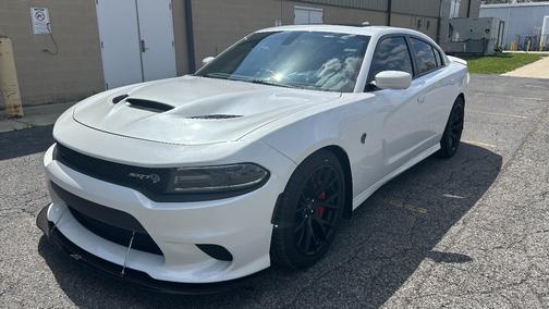White 2015 Dodge Charger SRT Hellcat