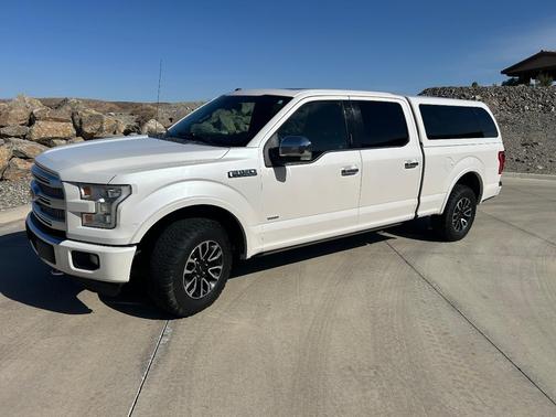 White 2016 Ford F-150 Platinum