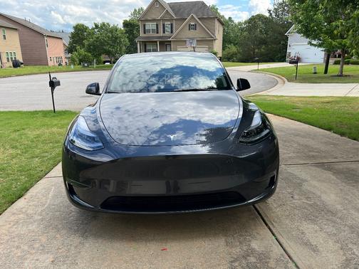 2025 Tesla Model Y Long Range AWD