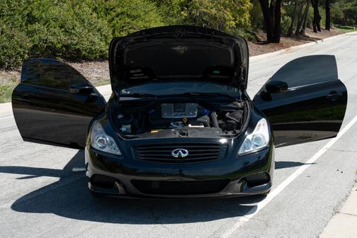 2009 INFINITI G37 Journey