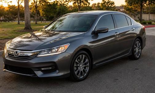 Gray 2017 Honda Accord Sport