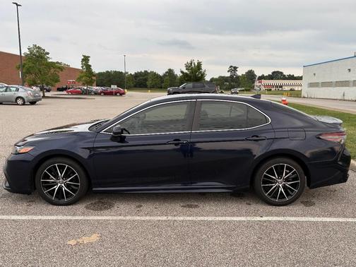 Blue 2021 Toyota Camry SE