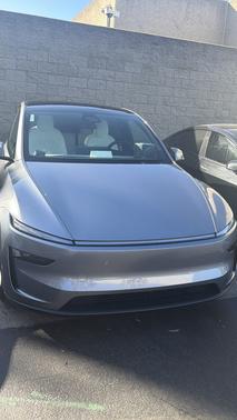 2026 Tesla Model Y RWD