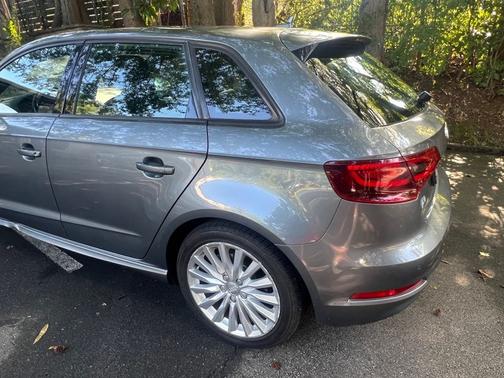 2016 Audi A3 e-tron 1.4T Premium