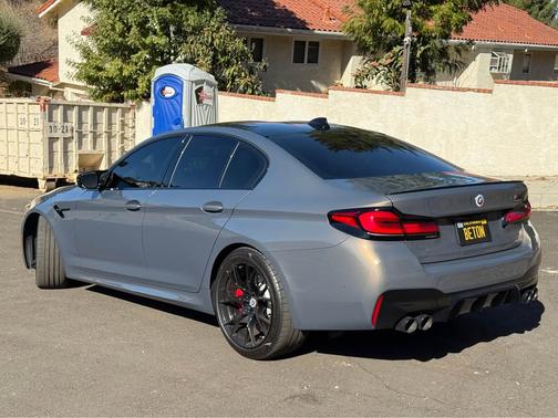2022 BMW M5 Base
