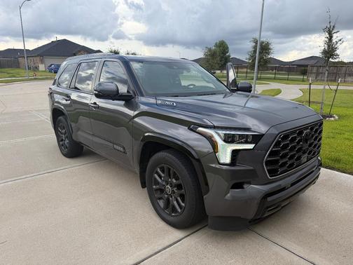 Gray 2024 Toyota Sequoia Platinum