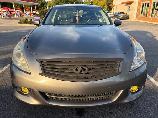 Gray 2012 INFINITI G37 Journey