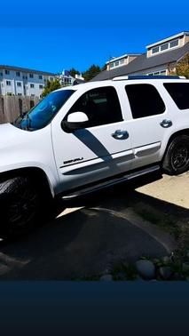 White 2007 GMC Yukon Denali