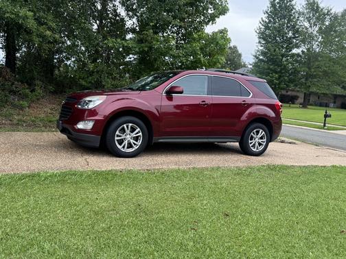 Red 2016 Chevrolet Equinox LT