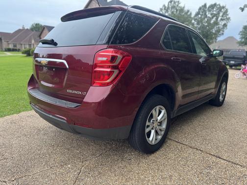 Red 2016 Chevrolet Equinox LT