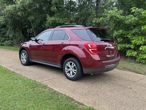Red 2016 Chevrolet Equinox LT