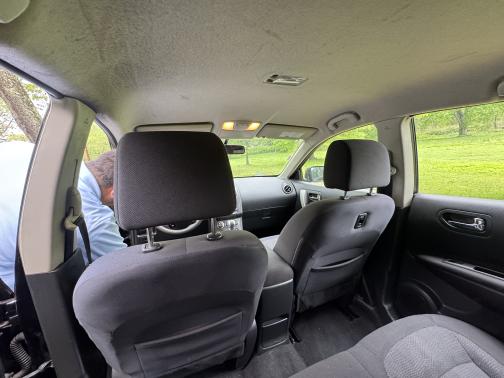 2011 Nissan Rogue S