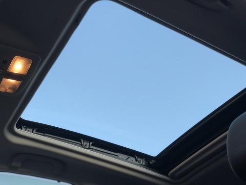 Photo 4 of 7 of 2014 Subaru Forester 2.0XT Premium