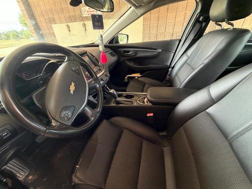 Black 2017 Chevrolet Impala 1LT