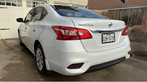 2016 Nissan Sentra SV