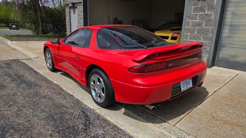 Red 1993 Mitsubishi 3000GT VR-4