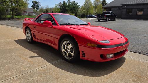 Red 1993 Mitsubishi 3000GT VR-4