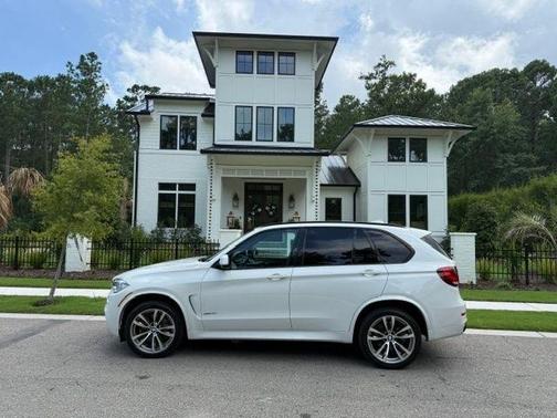 White 2015 BMW X5 xDrive50i