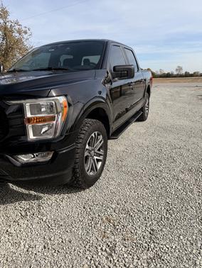 Black 2022 Ford F-150 XL