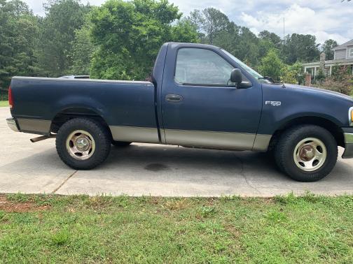 2002 Ford F-150 XL