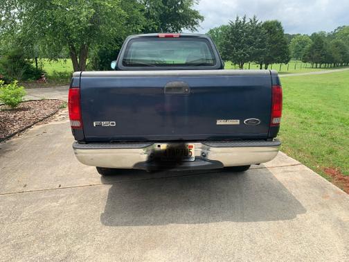 2002 Ford F-150 XL
