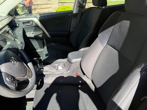 Silver 2015 Toyota RAV4 XLE
