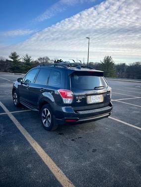 Gray 2018 Subaru Forester 2.5i Limited