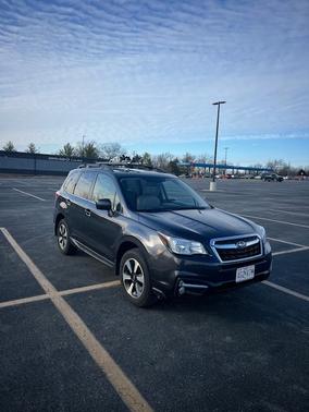 Gray 2018 Subaru Forester 2.5i Limited