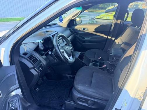White 2015 Ford Utility Police Interceptor Base